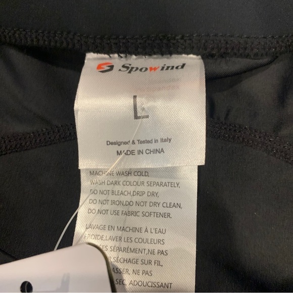 Cycle Shorts - Picture 2 of 9